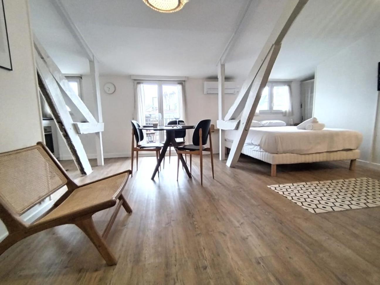 Appartement Le Nid Citadin - Ultra Calme - Terrasse Avec Vue *